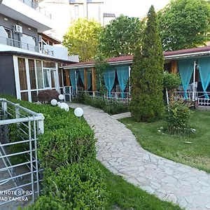 Danita & Diva Restaurant Bbq&pool Bar Apartament Varna